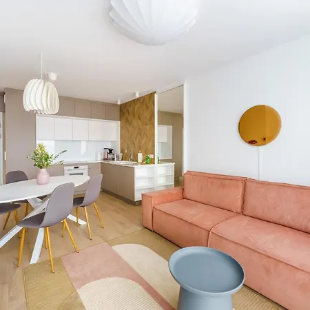 Pearl Surfingbird Apartment