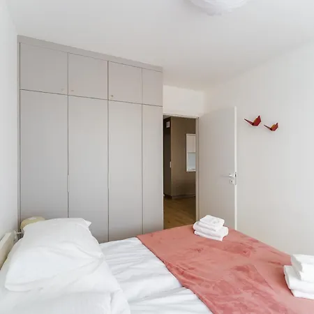 Pearl Surfingbird Apartment *